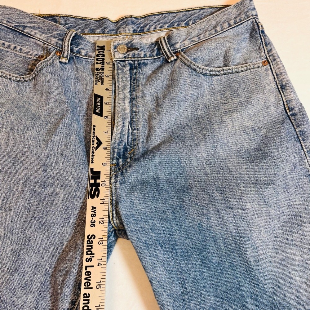 Vintage Levis 505 Mens Regular Fit Denim Shorts Light Wash Blue Jean Size 36 - Picture 6 of 9